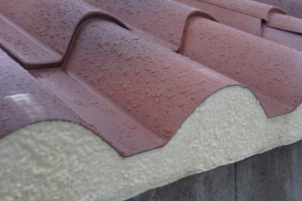 Dakpanplaten met isolatie